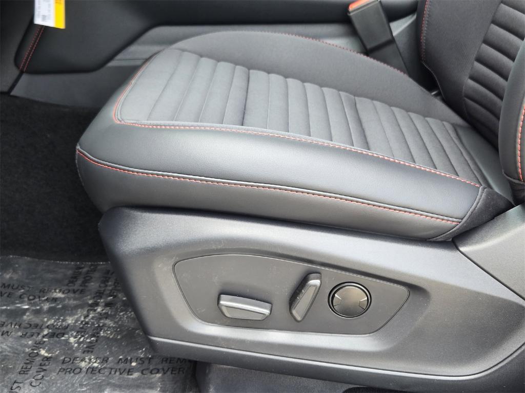 new 2025 Ford Explorer car, priced at $44,991