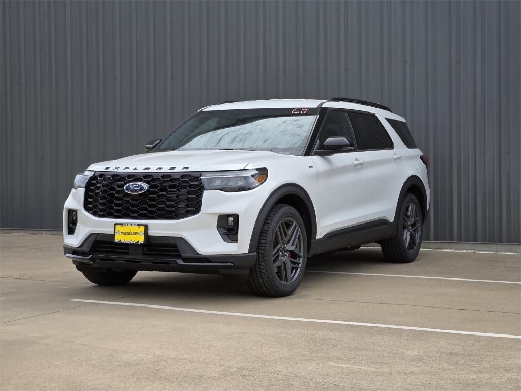new 2025 Ford Explorer car, priced at $44,991
