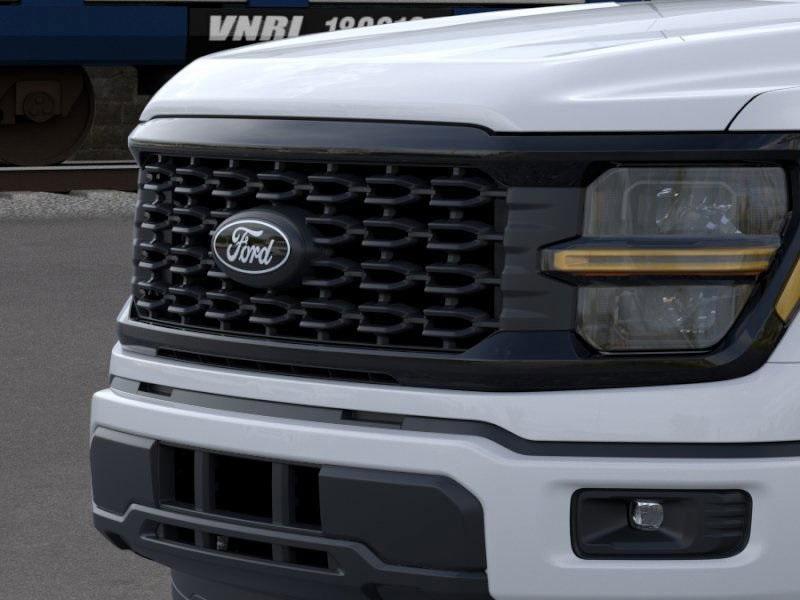 new 2025 Ford F-150 car, priced at $52,370