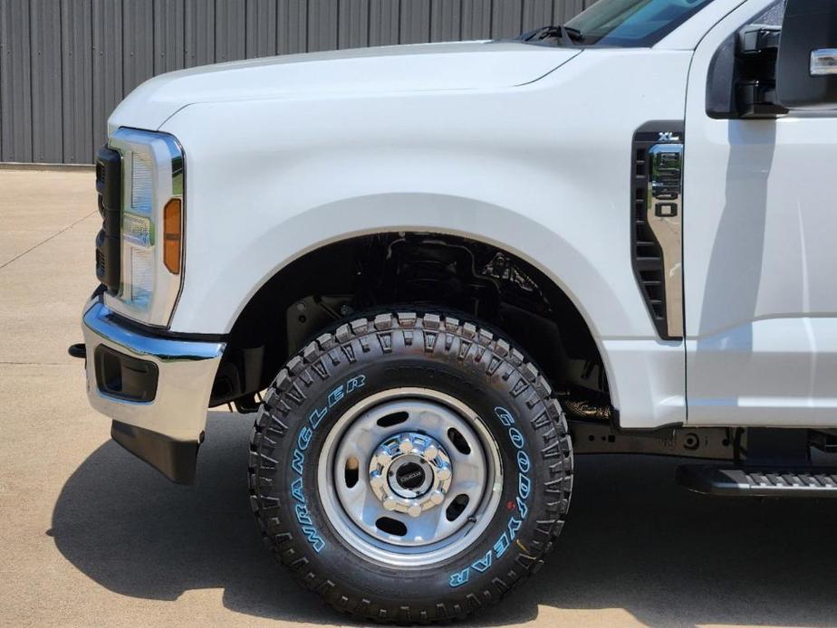 new 2024 Ford F-250 car, priced at $48,175