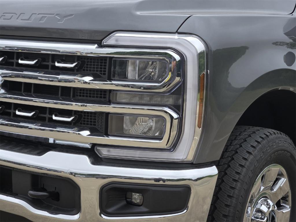 new 2025 Ford F-350 car, priced at $86,595