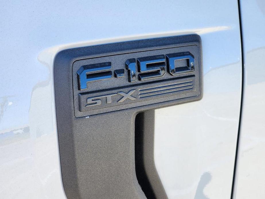 new 2024 Ford F-150 car, priced at $39,415