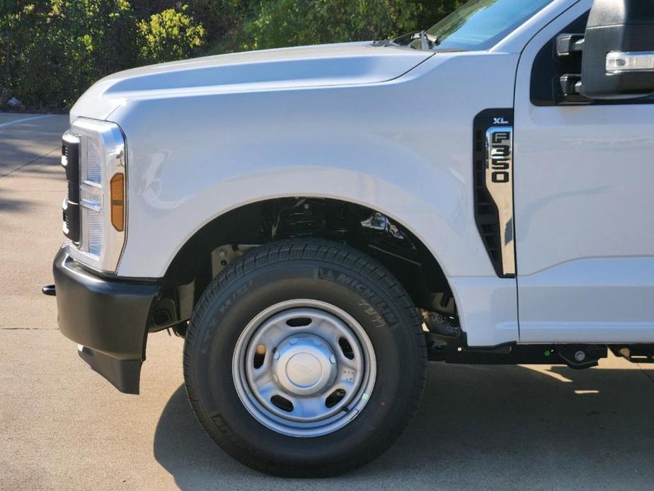 new 2024 Ford F-350 car, priced at $44,140