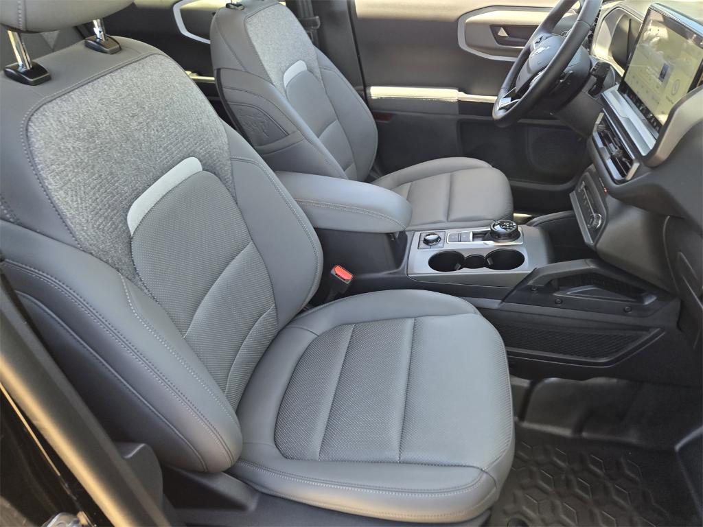 new 2025 Ford Bronco Sport car, priced at $37,771