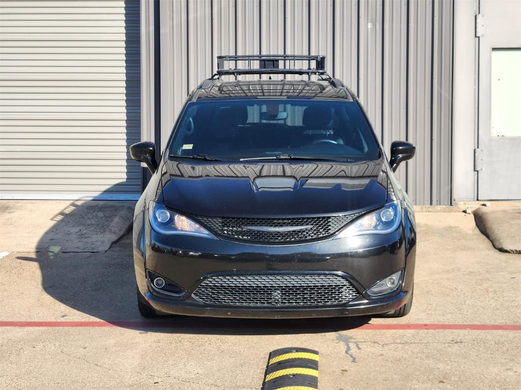 used 2020 Chrysler Pacifica car, priced at $22,110