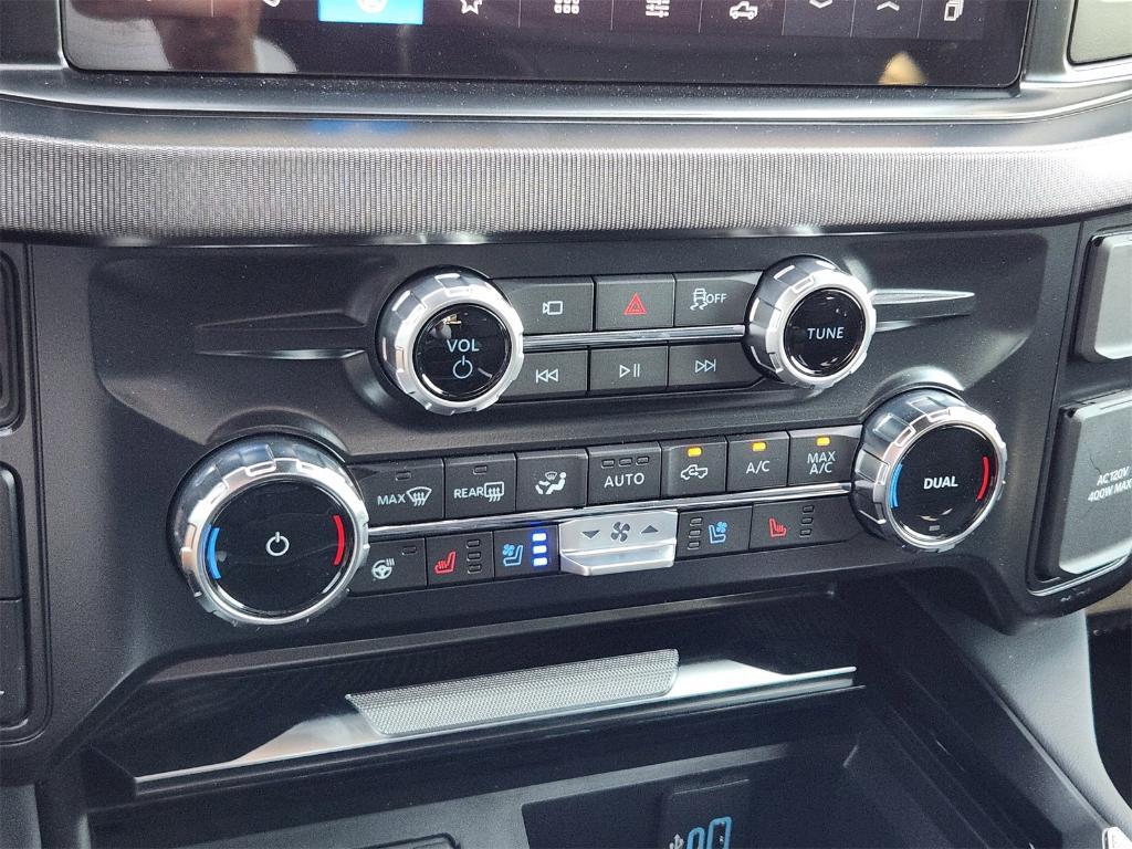 new 2025 Ford F-250 car, priced at $88,501