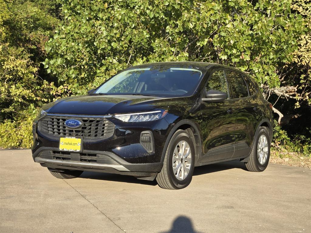 new 2025 Ford Escape car, priced at $22,995