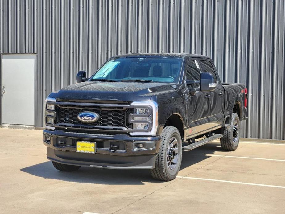 new 2024 Ford F-250 car, priced at $75,640