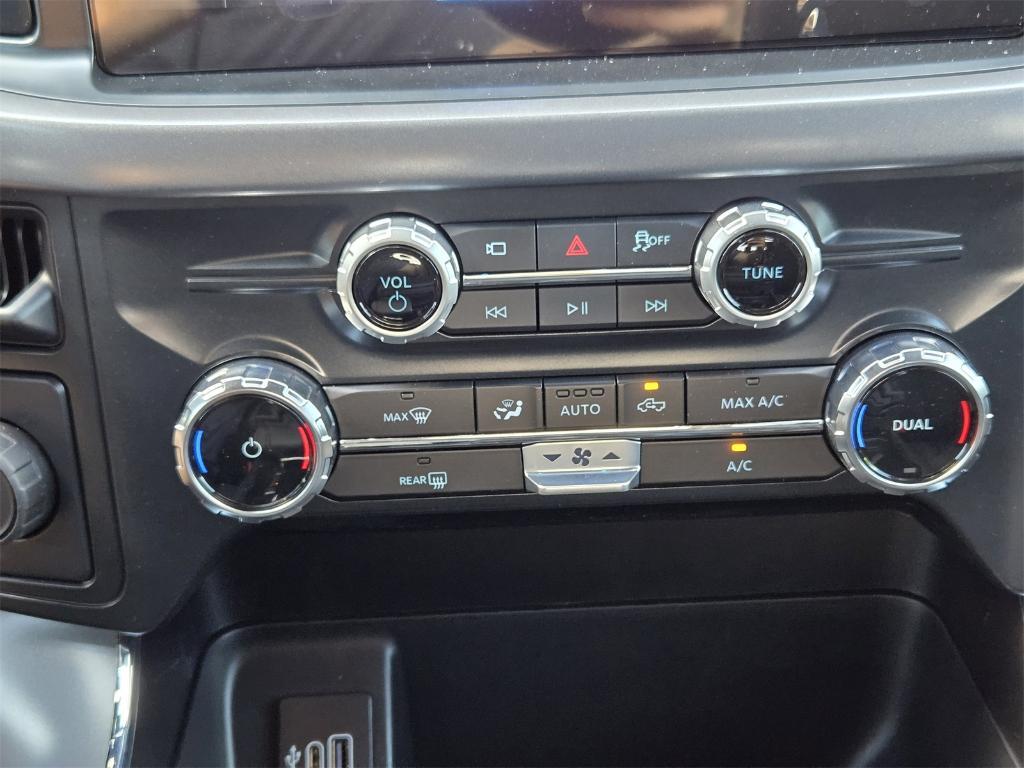 new 2025 Ford F-150 car, priced at $41,250