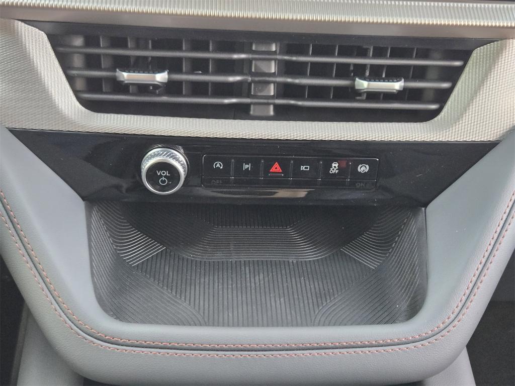 new 2025 Ford Explorer car, priced at $39,265