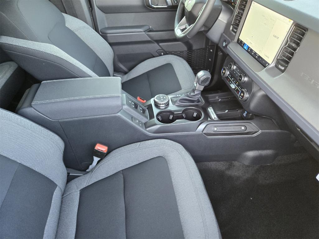 new 2025 Ford Bronco car, priced at $43,010