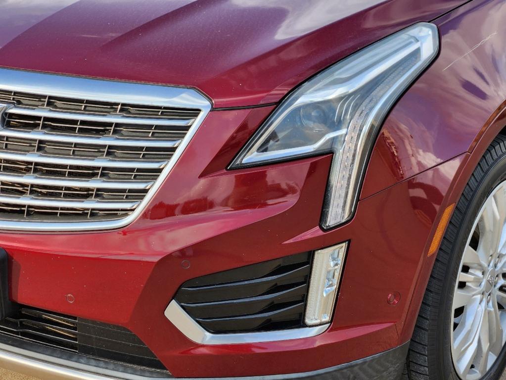 used 2017 Cadillac XT5 car, priced at $20,320