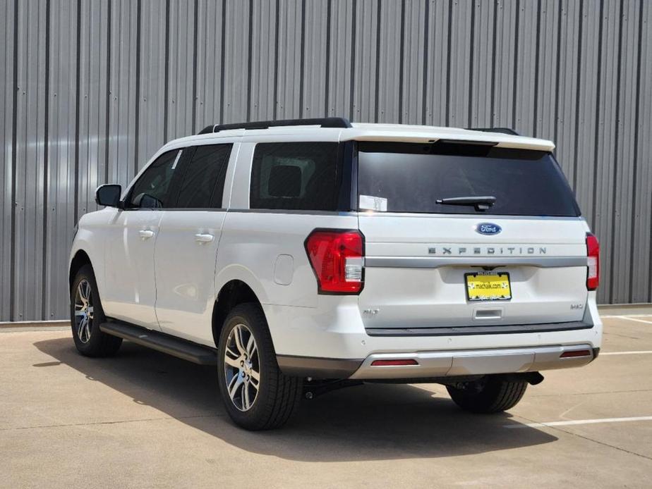 new 2024 Ford Expedition Max car, priced at $61,095