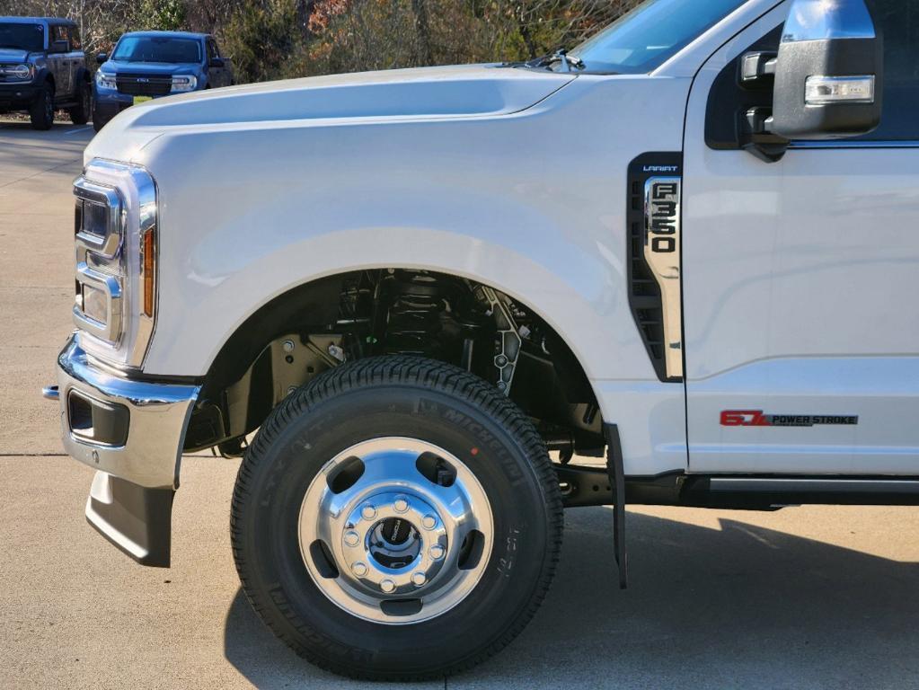 new 2024 Ford F-350 car, priced at $89,255