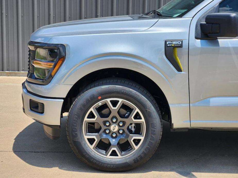 new 2024 Ford F-150 car, priced at $41,010