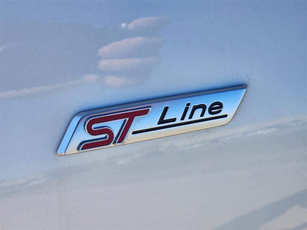 new 2025 Ford Escape car, priced at $24,190