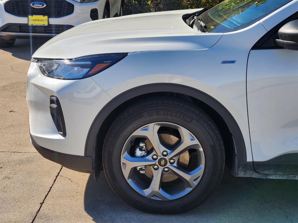 new 2025 Ford Escape car, priced at $24,190