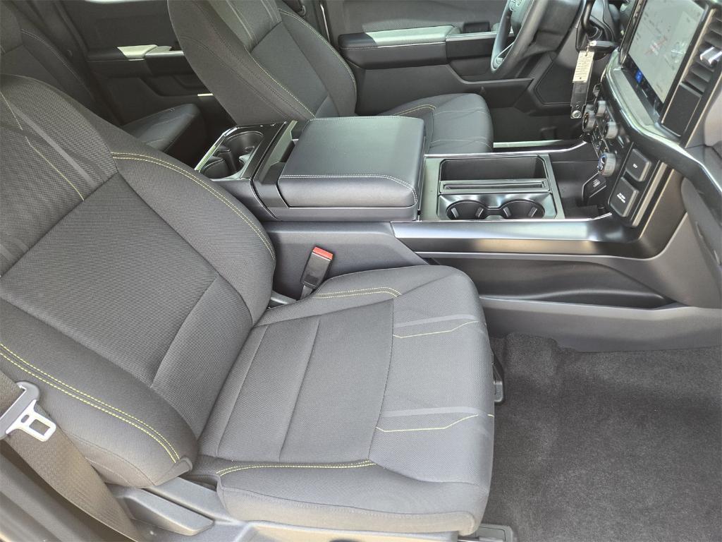 new 2025 Ford F-150 car, priced at $42,220