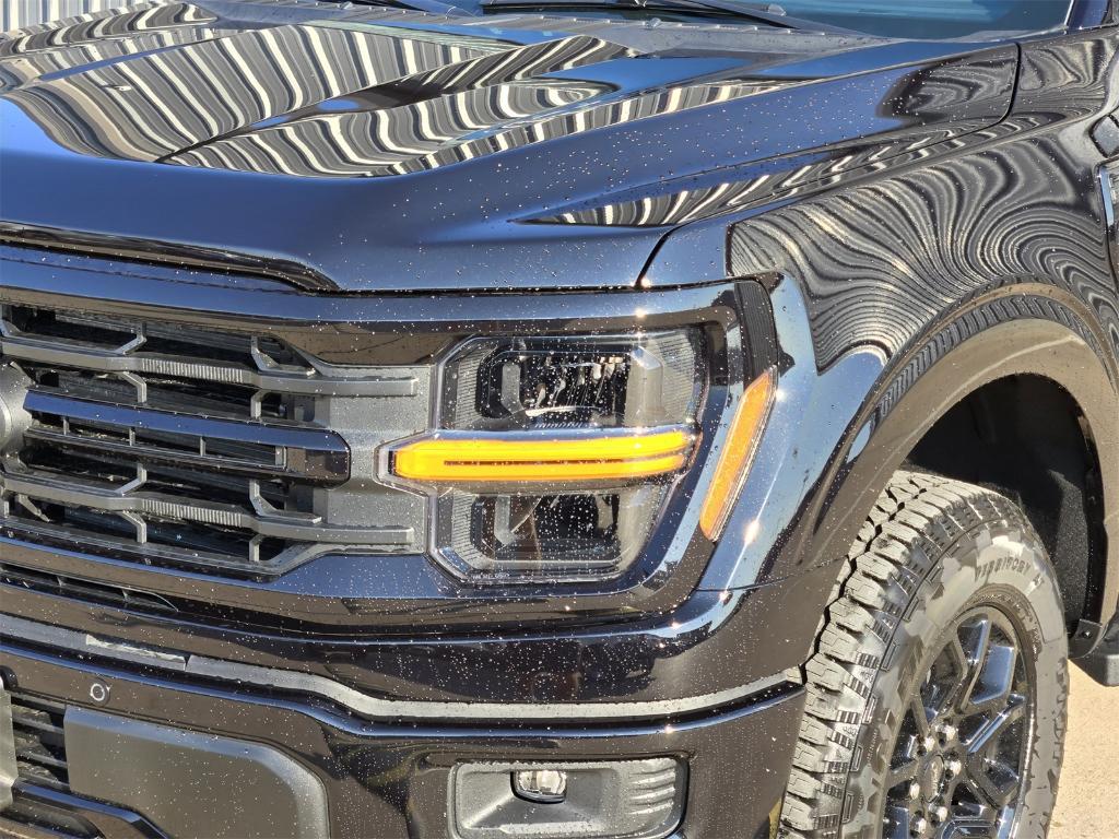 new 2025 Ford F-150 car, priced at $51,990