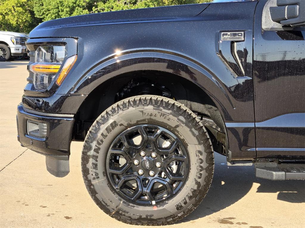 new 2025 Ford F-150 car, priced at $51,990