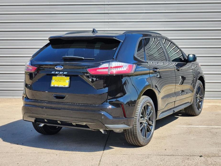 new 2024 Ford Edge car, priced at $31,730