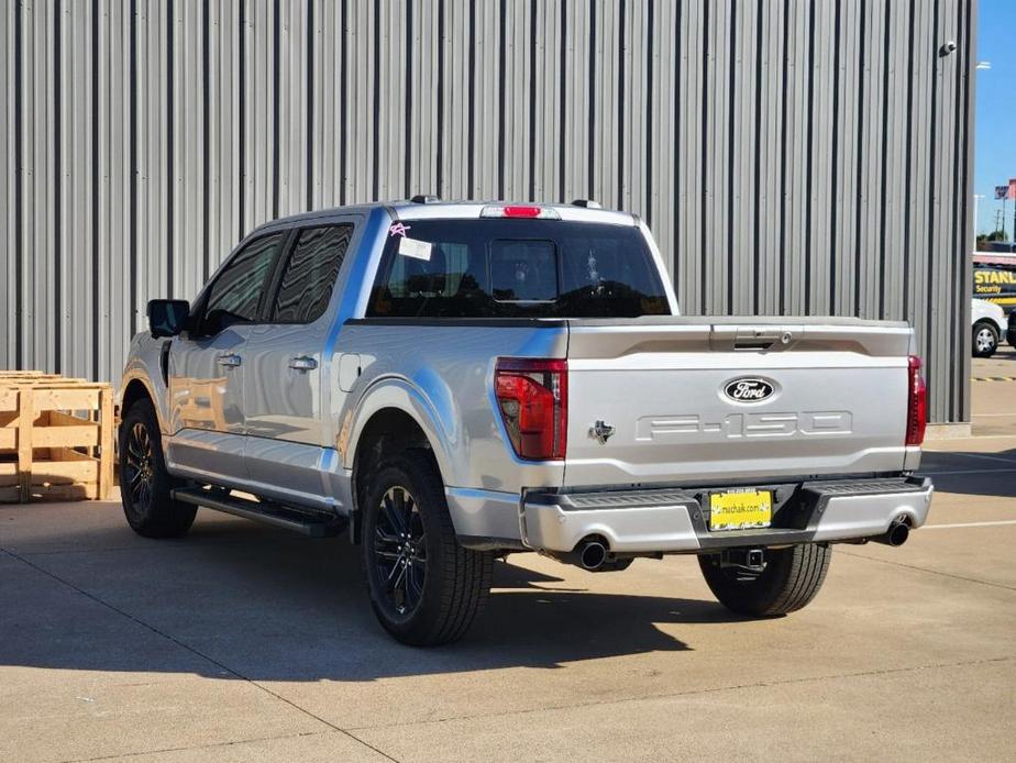 new 2024 Ford F-150 car, priced at $45,000