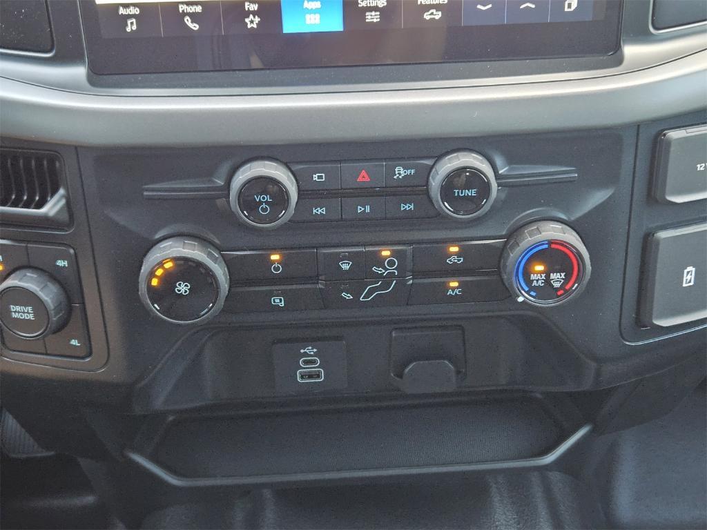 new 2025 Ford F-150 car, priced at $47,615