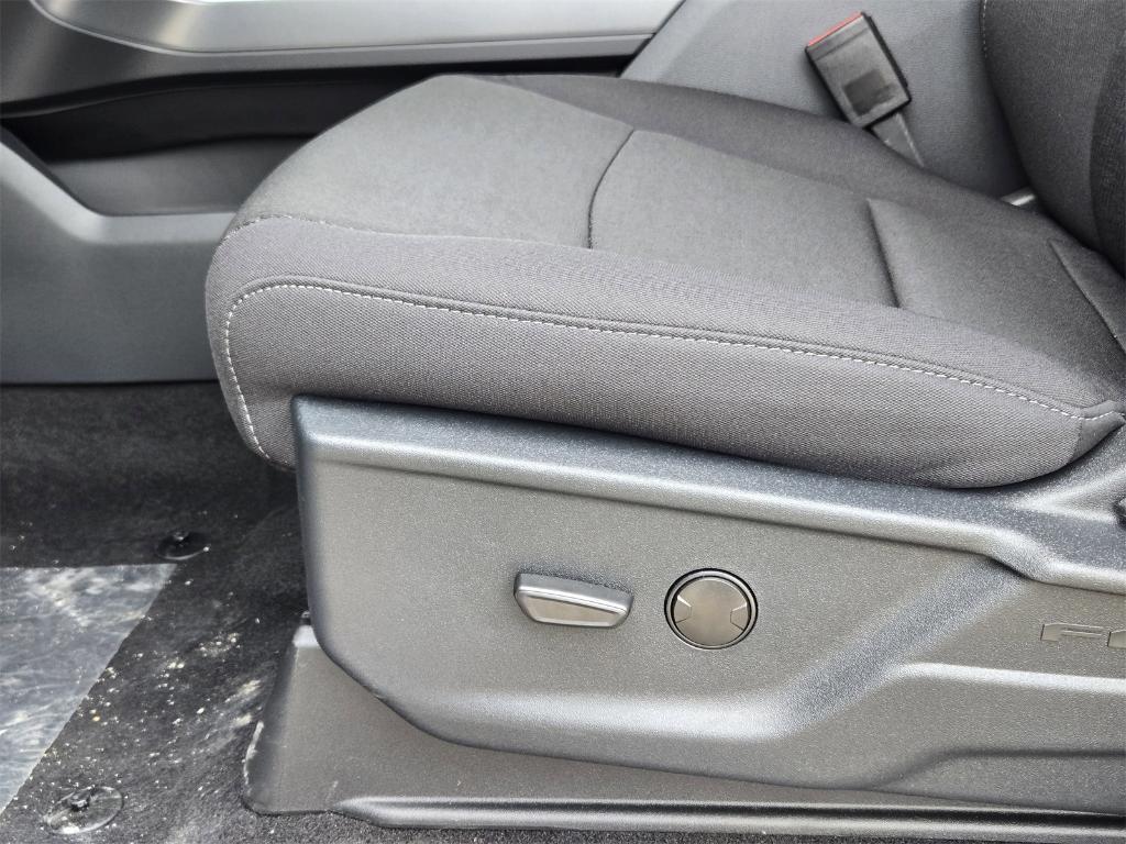 new 2025 Ford F-150 car, priced at $50,947