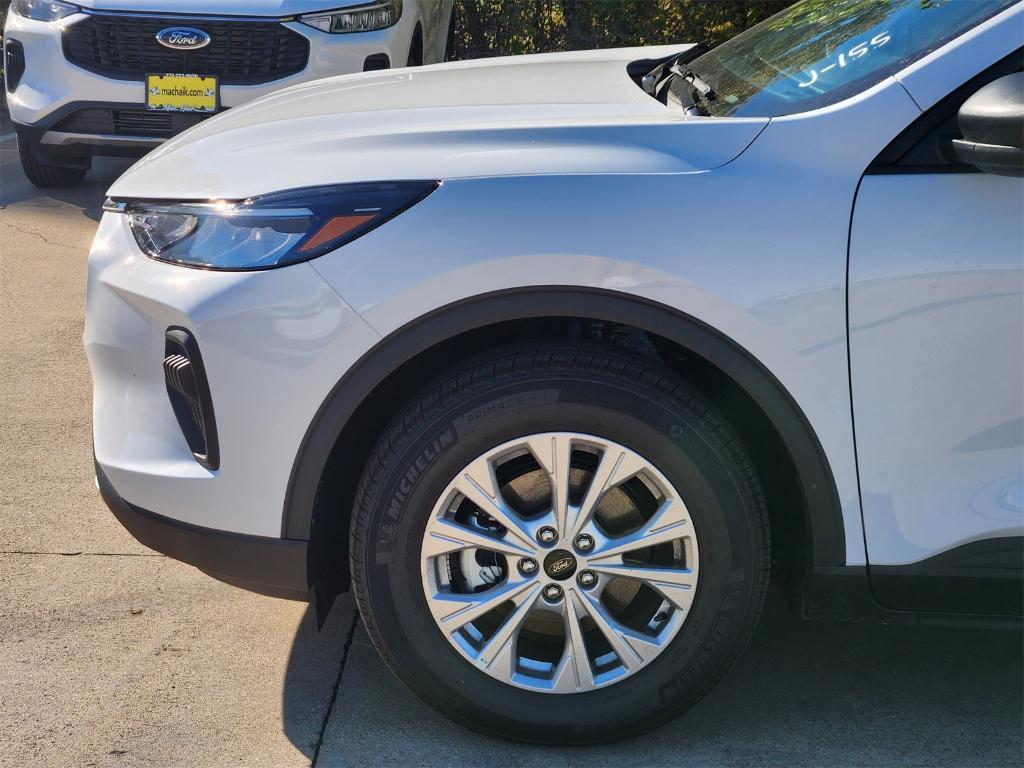 new 2025 Ford Escape car, priced at $22,350