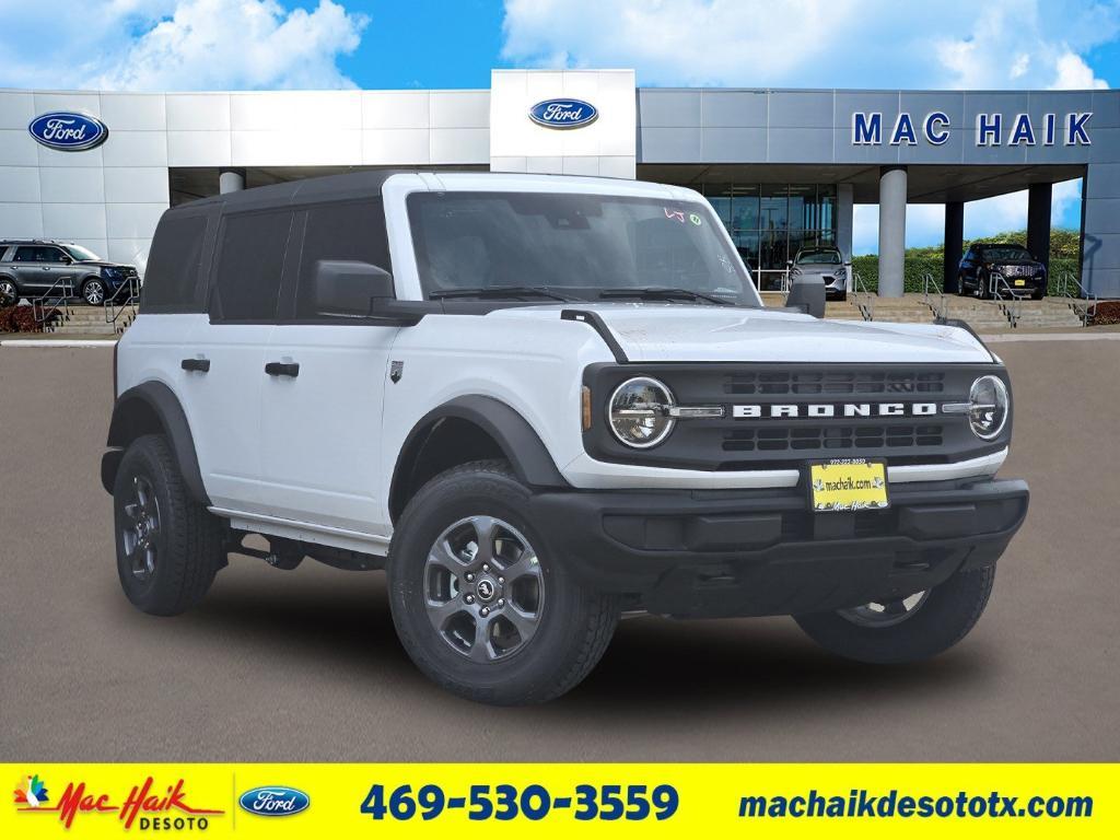 new 2025 Ford Bronco car, priced at $43,639