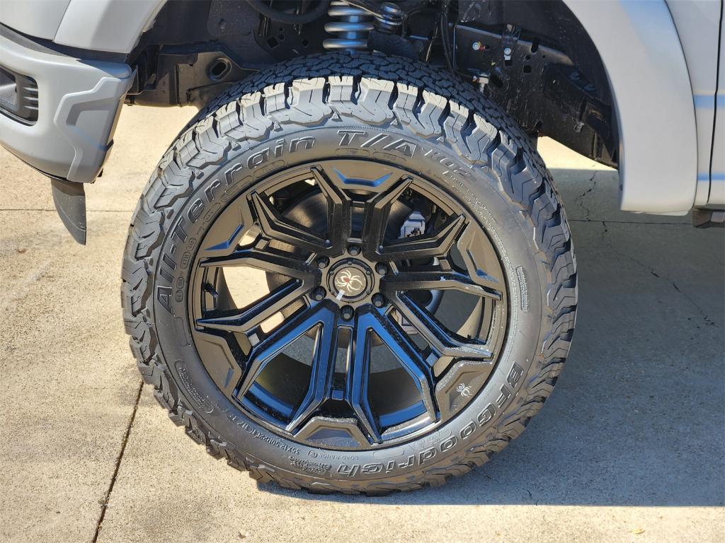 new 2025 Ford F-150 car, priced at $65,270