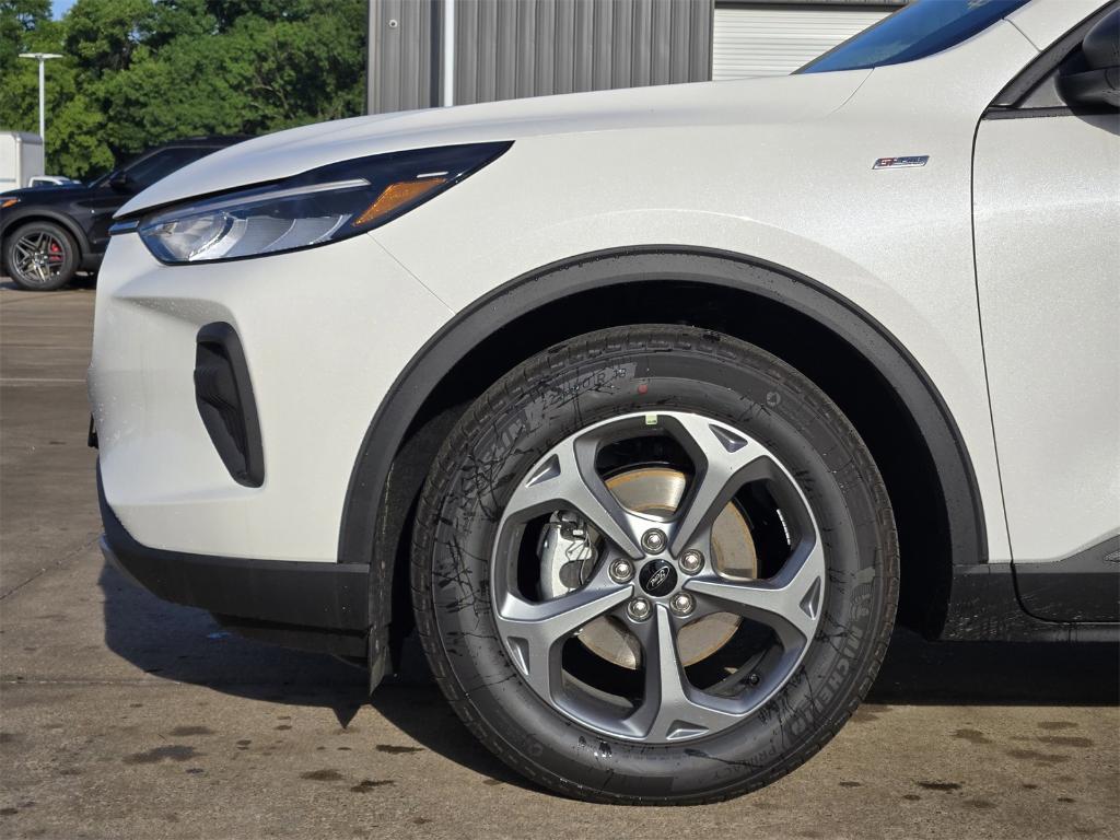 new 2025 Ford Escape car, priced at $29,757