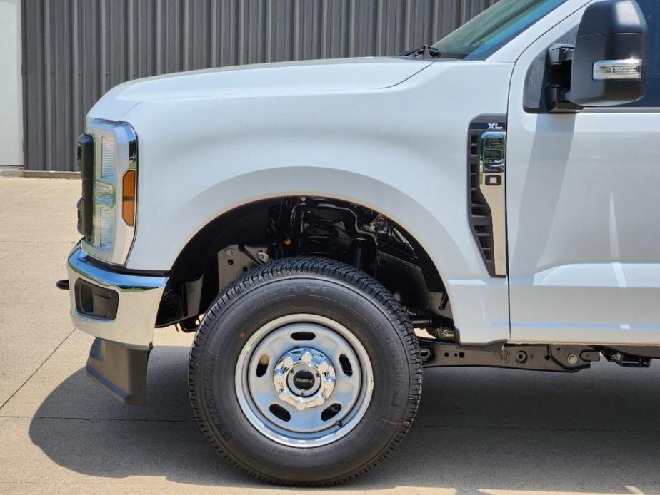 new 2024 Ford F-350 car, priced at $50,820