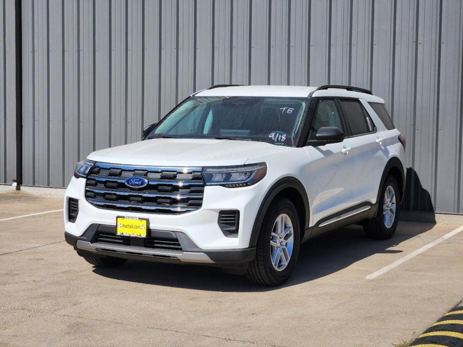 new 2025 Ford Explorer car, priced at $35,895