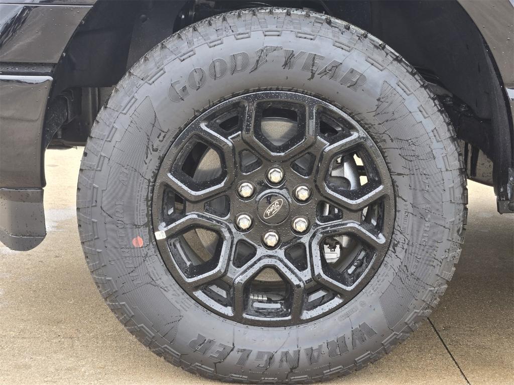new 2025 Ford F-150 car, priced at $50,930