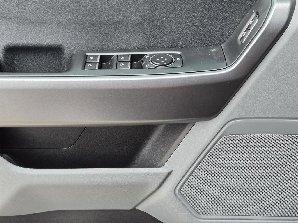 new 2025 Ford F-350 car, priced at $62,525