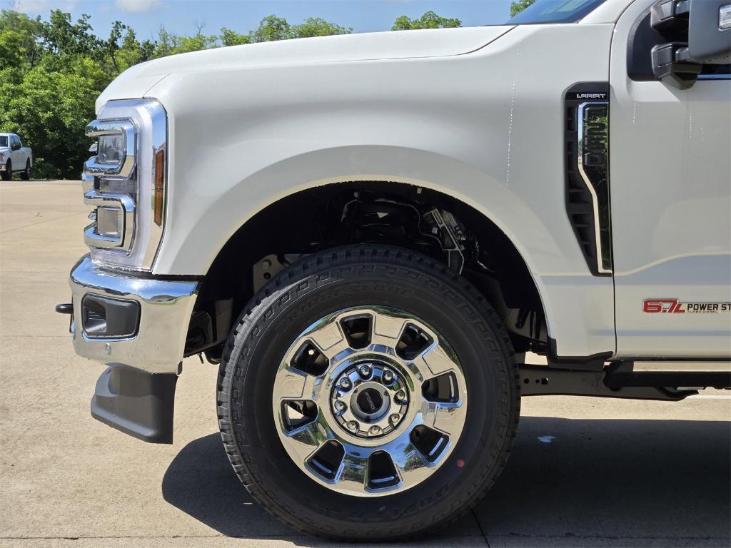 new 2025 Ford F-250 car, priced at $82,676