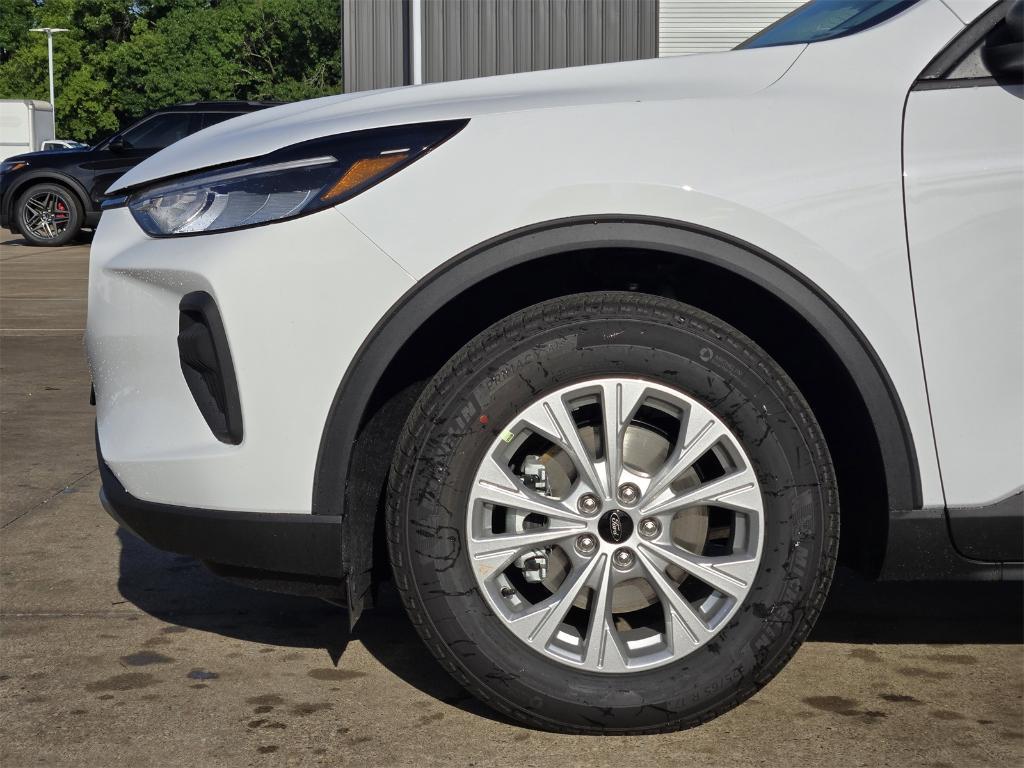 new 2025 Ford Escape car, priced at $28,011