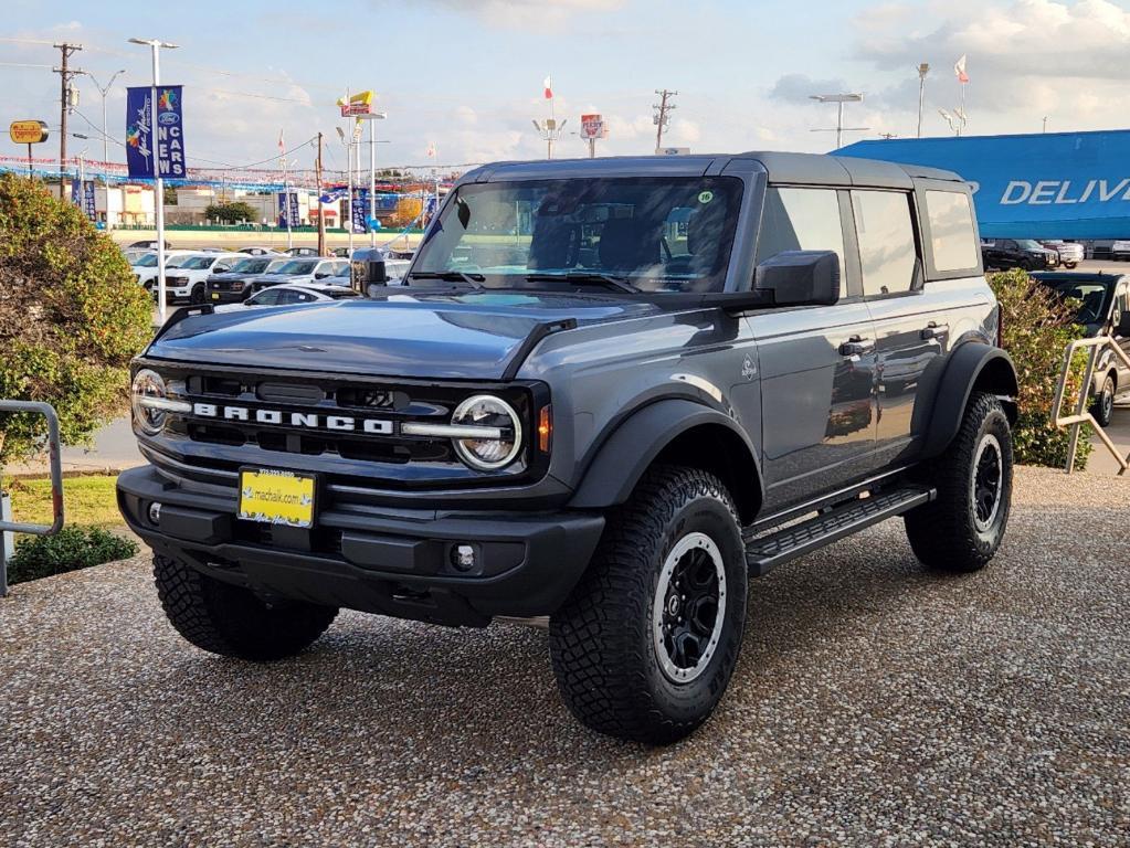 new 2024 Ford Bronco car, priced at $53,485