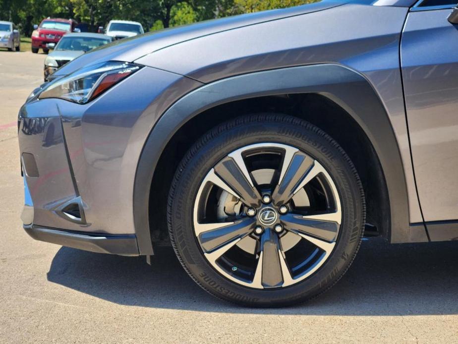 used 2019 Lexus UX 200 car, priced at $25,295