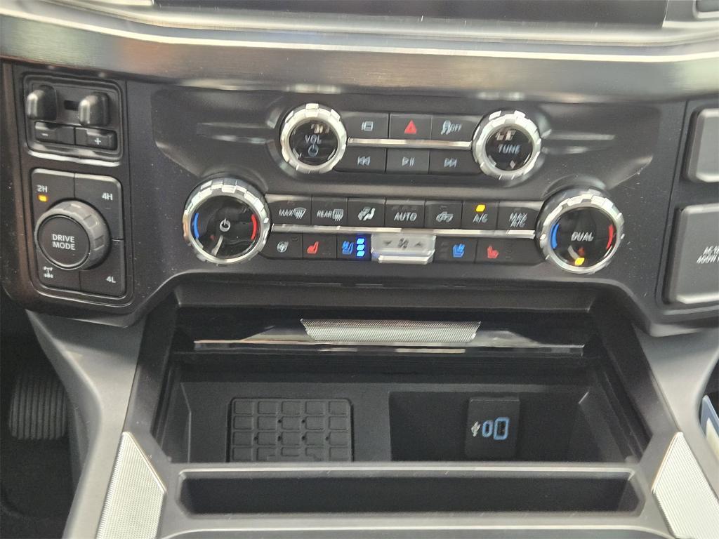 new 2025 Ford F-250 car, priced at $79,952