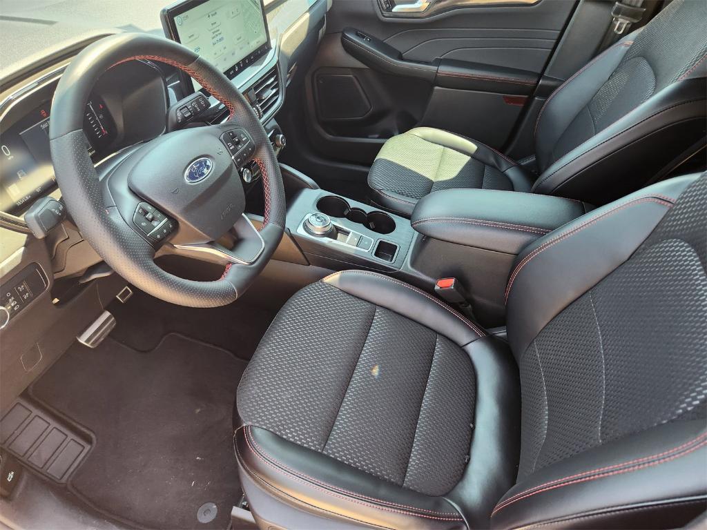used 2024 Ford Escape car, priced at $24,400