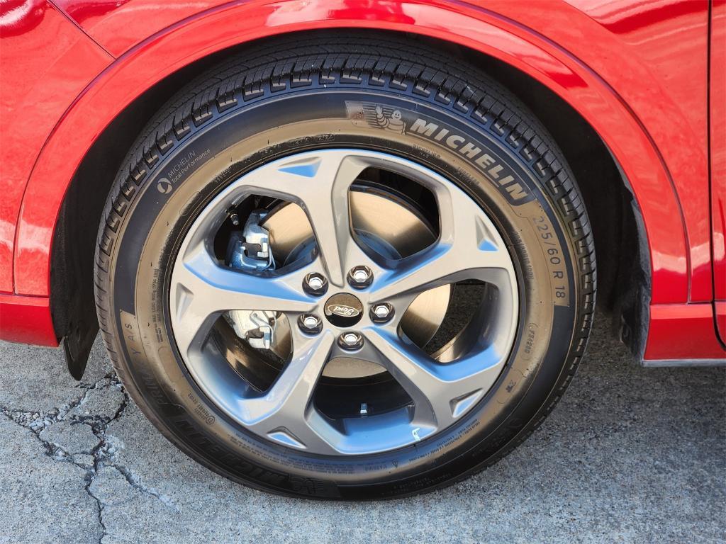 used 2024 Ford Escape car, priced at $24,400