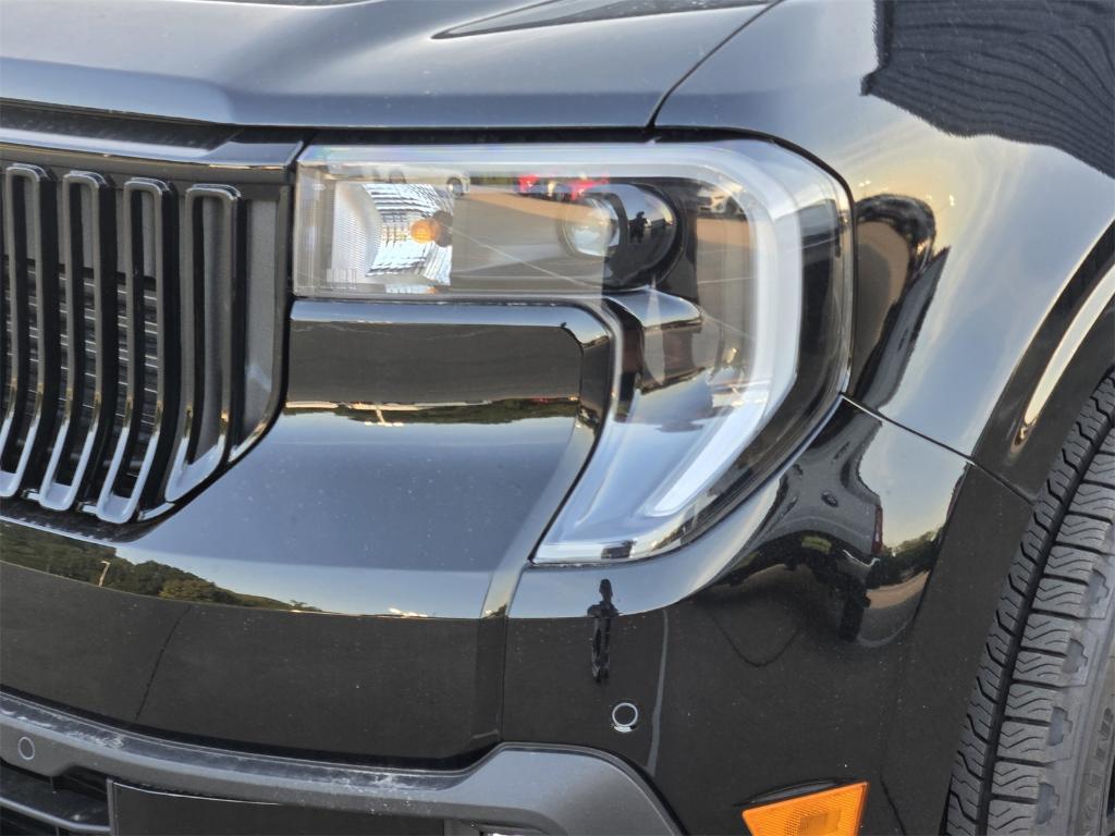 new 2025 Ford Maverick car, priced at $38,370