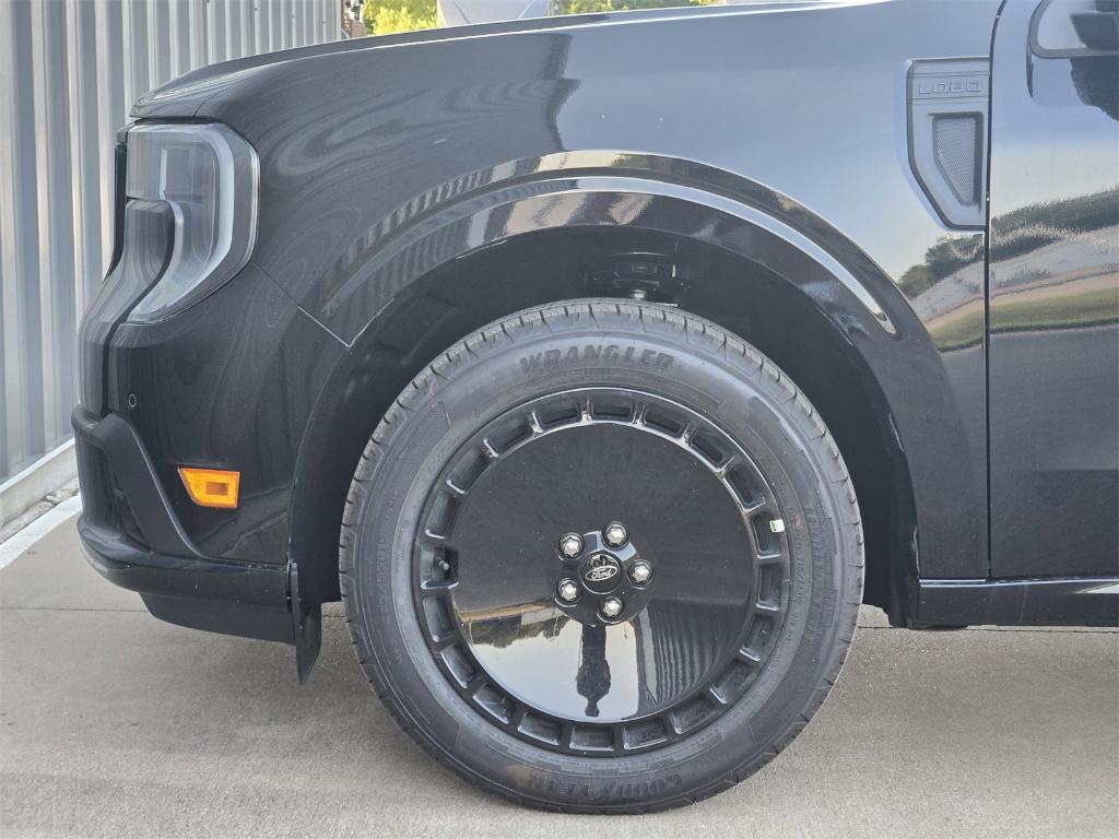 new 2025 Ford Maverick car, priced at $38,370