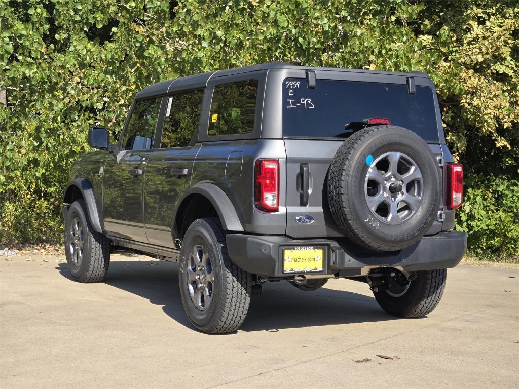 new 2025 Ford Bronco car, priced at $40,040