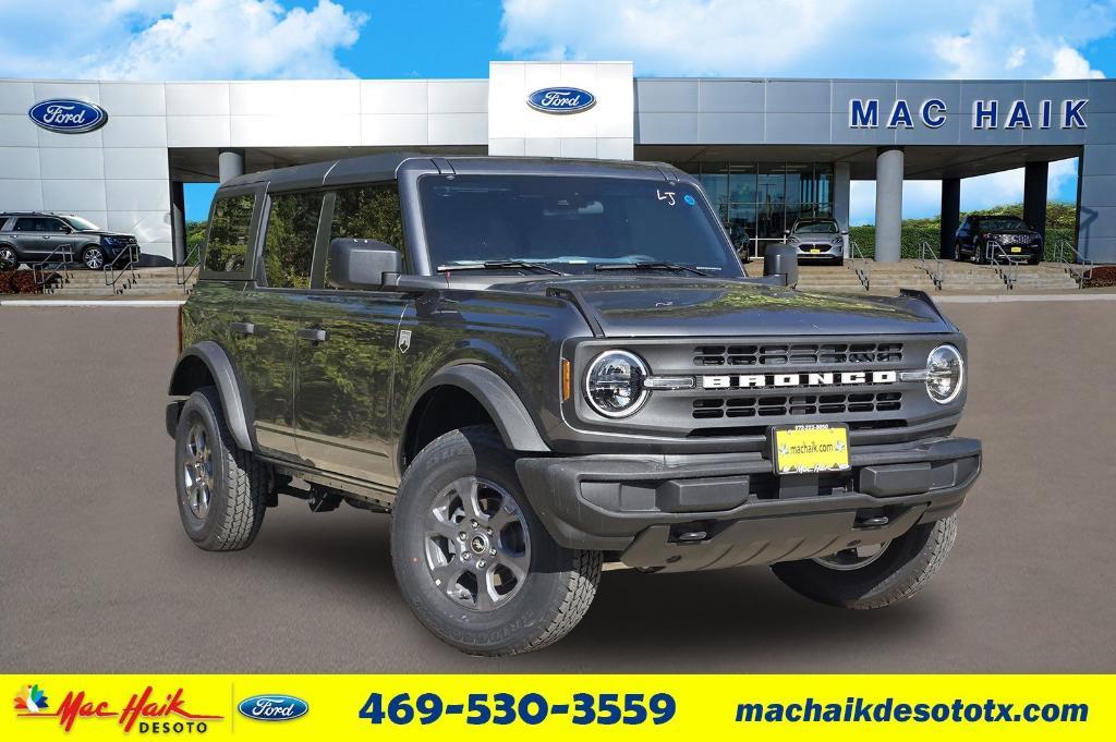new 2025 Ford Bronco car, priced at $40,640