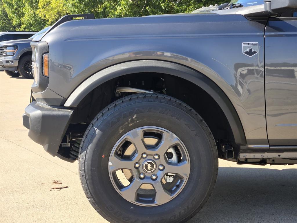 new 2025 Ford Bronco car, priced at $40,040