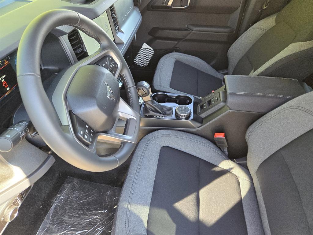 new 2025 Ford Bronco car, priced at $40,040