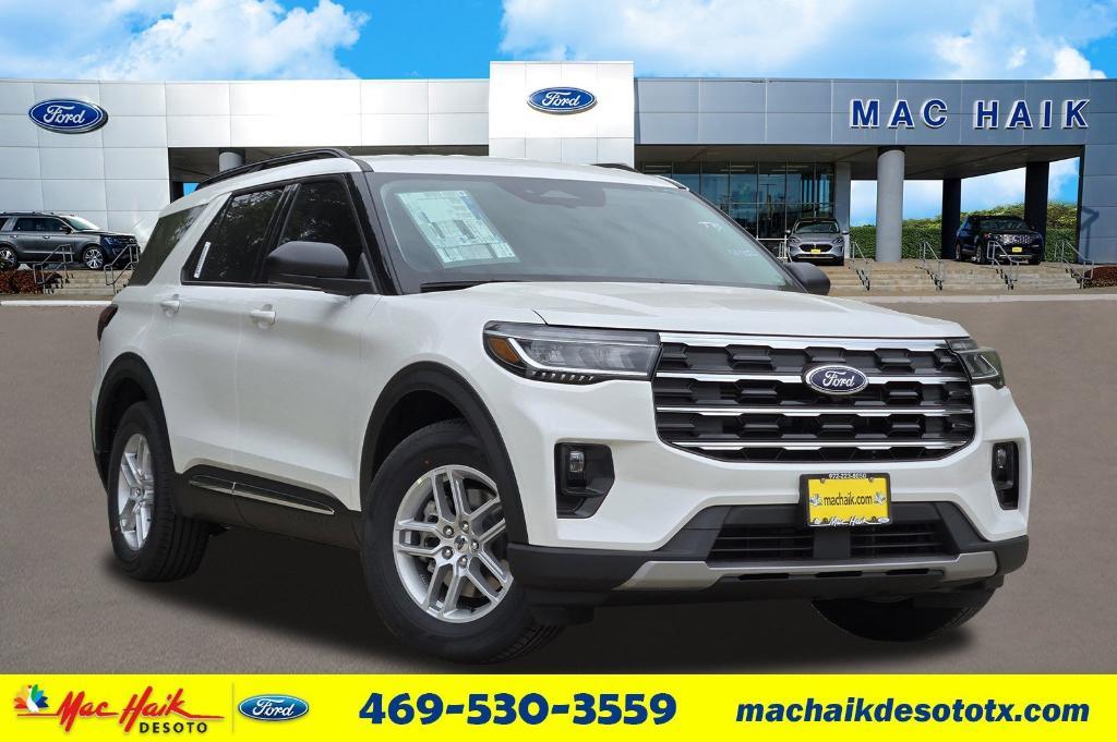 new 2025 Ford Explorer car, priced at $40,562